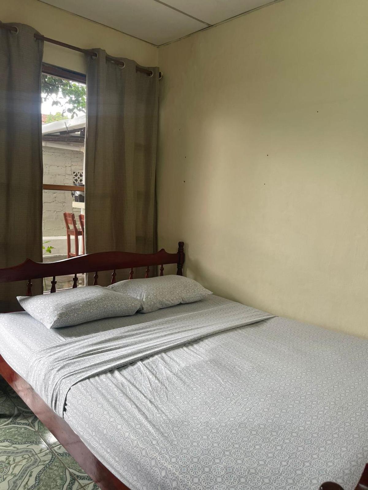 Hostal Los Chamos サン・フアン・デル・スル エクステリア 写真